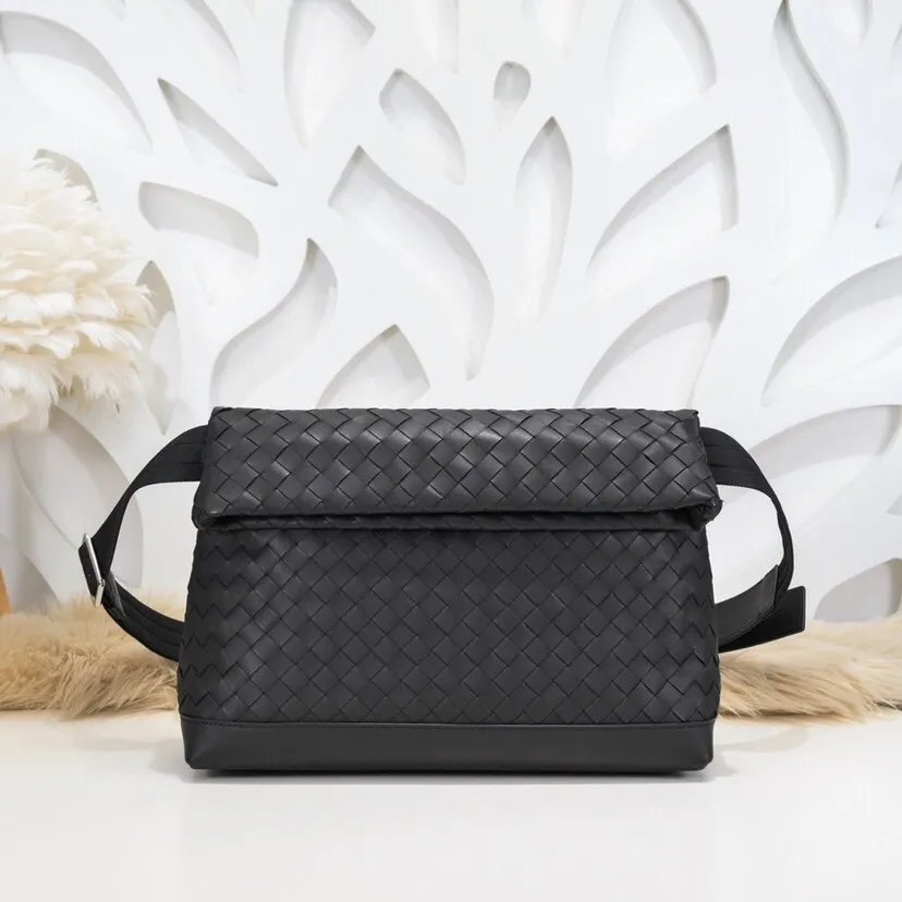 All categories 💚 Top version men’s bags 💚 BV 2024 new BV crossbody bag